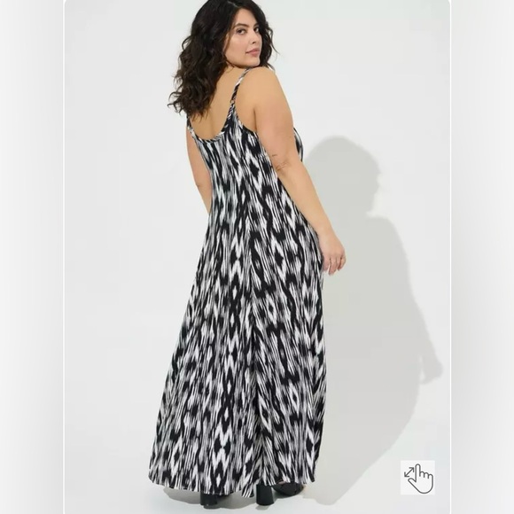 Torrid Maxi Challis Trapeze Dress - Picture 2 of 5